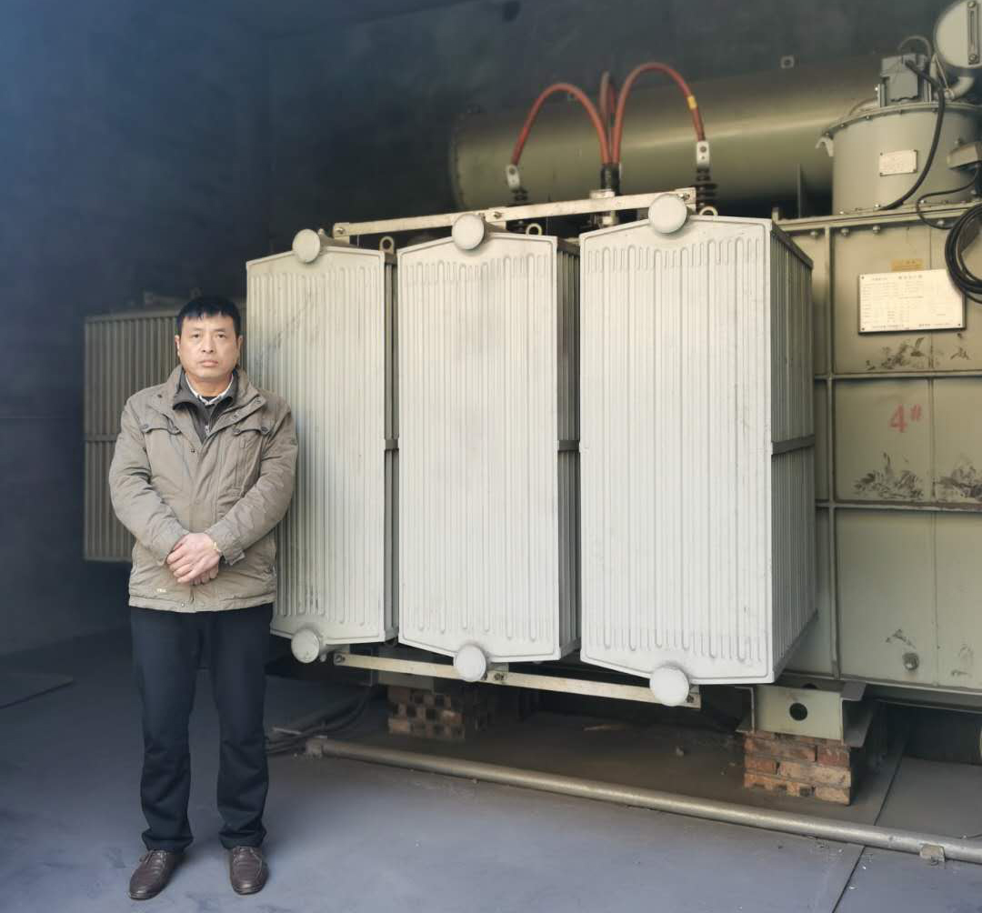 New energy-saving DC electric arc furnace transformer